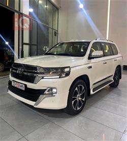 تۆیۆتا لاند کروزەر